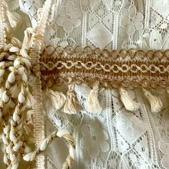 NWT Caterina RICCI Italian made Lace with fringe Beach Coverup - Picture 7 of 9